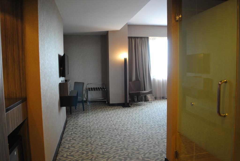 Grand Alora Hotel Alor Setar Dış mekan fotoğraf